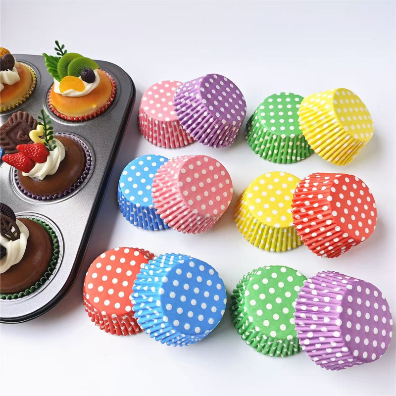 Kitchen Baking Mat - 100Pcs Polka Dot Cake Paper Liners,