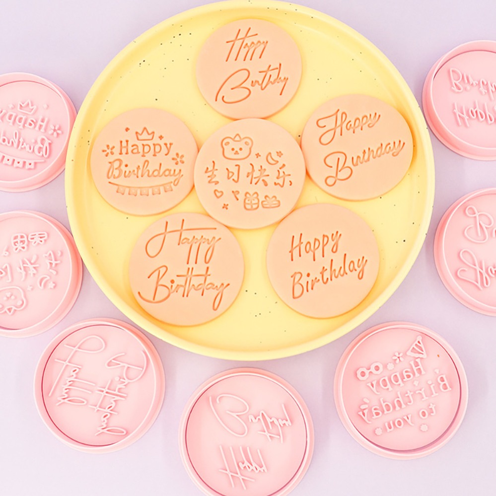Happy Birthday Cookie Cutters  - đánh giá và giá Kitchen Baking Supplies