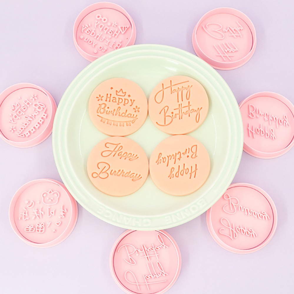 Happy Birthday Cookie Cutters  - đánh giá và giá Kitchen Baking Supplies