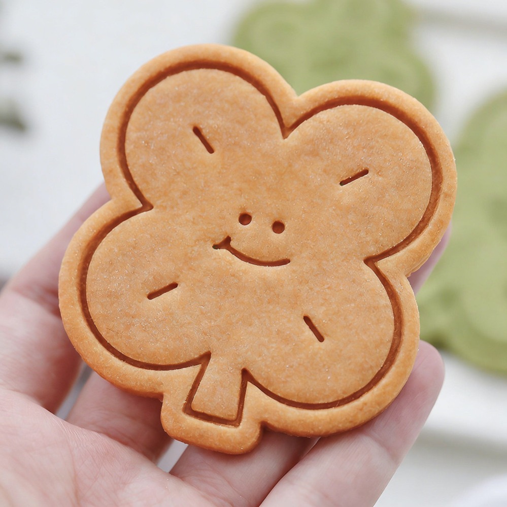 Lucky Four-Leaf Clover Cookie  - đánh giá và giá Kitchen Baking Supplies